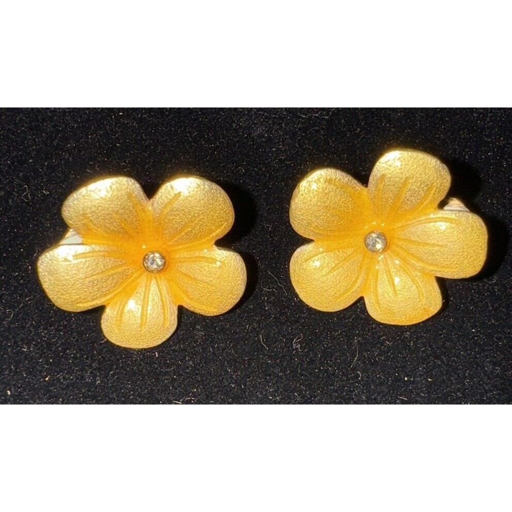 Vintage Earrings CAROLEE Flower Rhinestones Clip-on Yellow Classic‎ Gold Cute